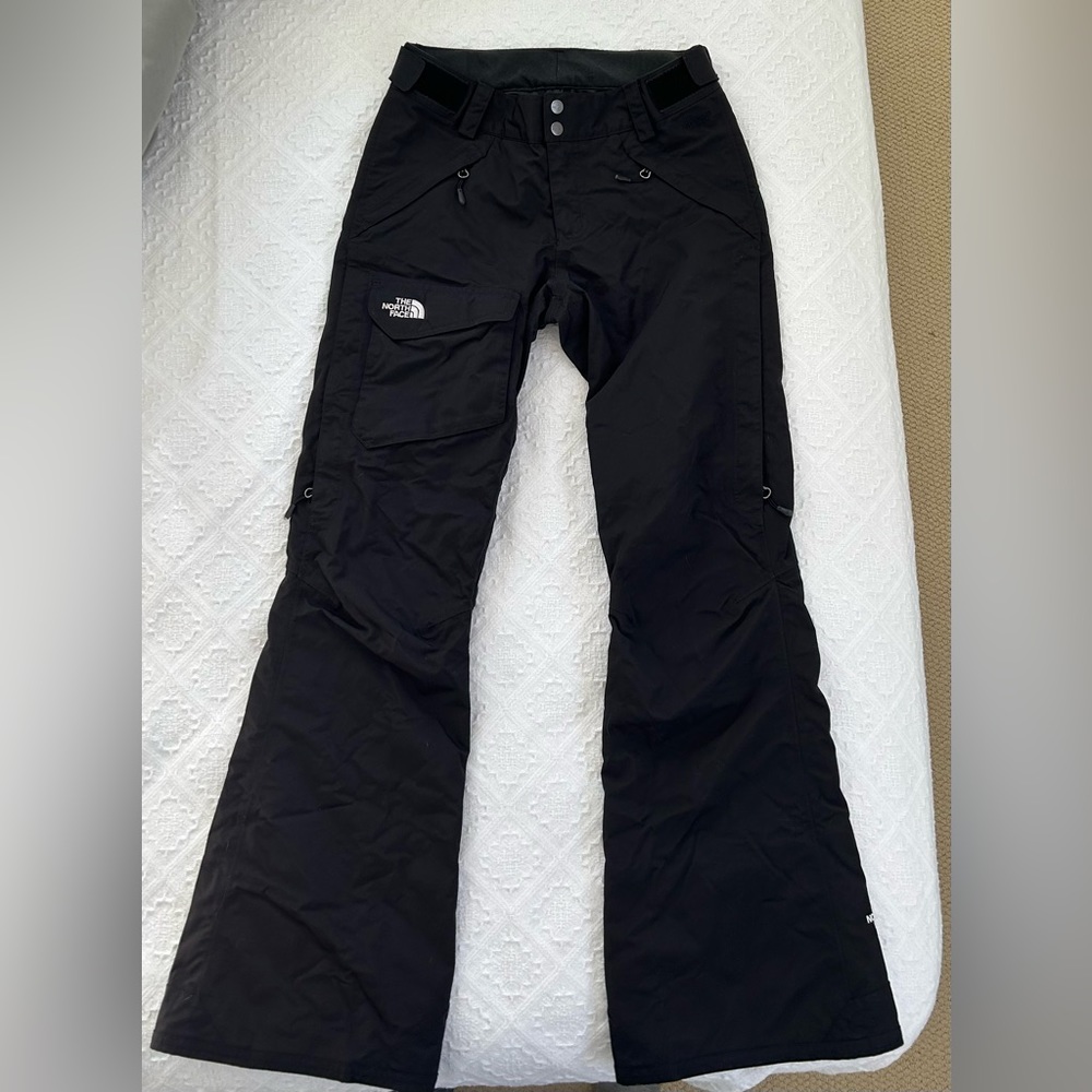 North Face Hyvent ski snow pants women’s small black, worn maybe 5 times